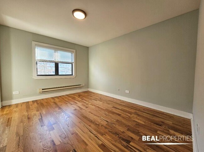 Building Photo - 1 bedroom in HIGHLAND PARK IL 60035