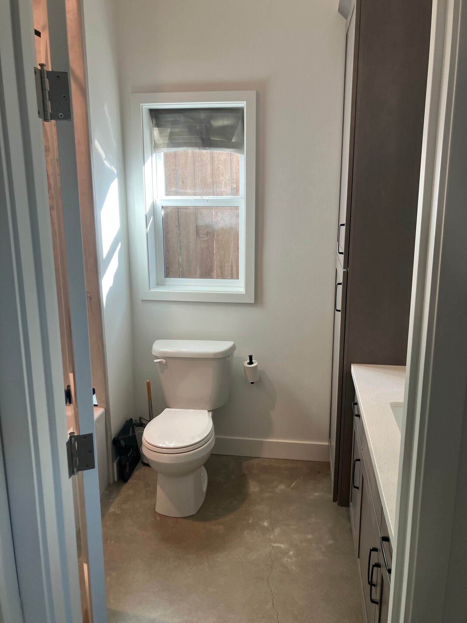 Building Photo - 69 Oak St