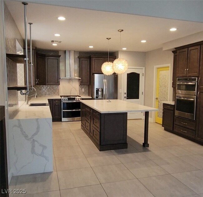 Building Photo - 2059 Jupiter Hills Ln