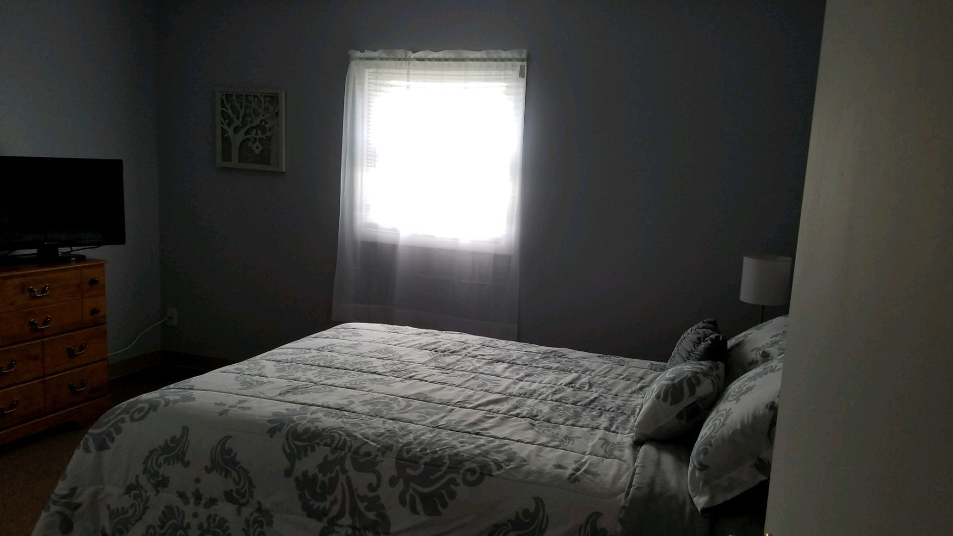 Ontario Village Apartments Deluxe 2 Bed... 1269 Coffeen St