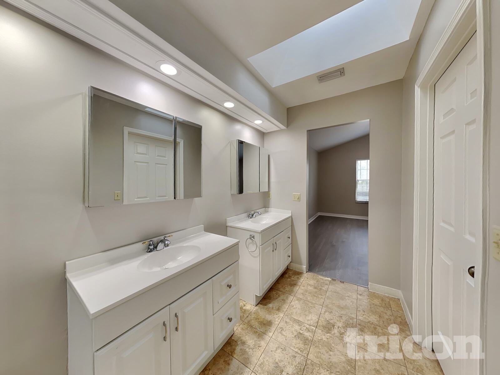 Building Photo - 104 Bay Hill Ct