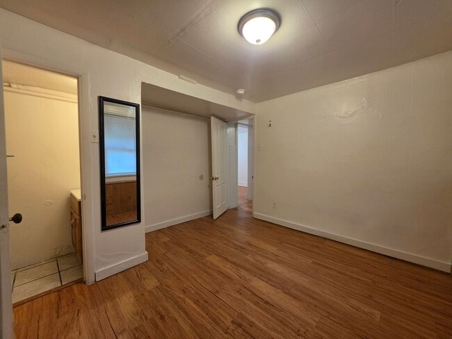 Building Photo - 1038 14th St