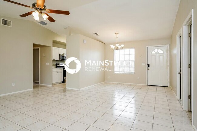 Building Photo - 3 Bedroom Pet-Friendly Home in Cape Coral, FL with Main Street Renewal
