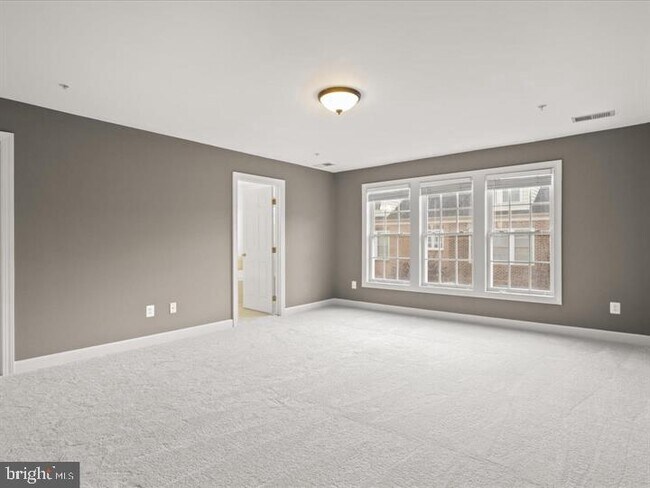 Building Photo - 7980 Vigne Ct