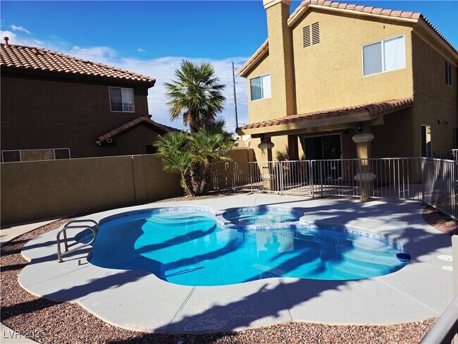 Building Photo - 1113 Lumina Ct