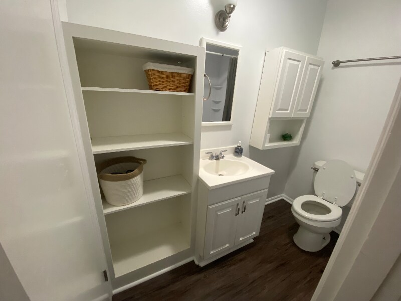 Building Photo - 32721 5th Ave