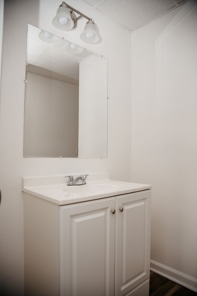 Building Photo - 2933 Horseshoe Pike