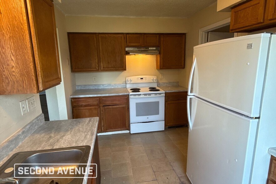 Building Photo - 11618 Roandale Dr