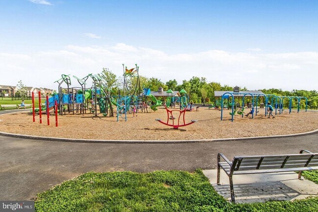 Building Photo - 22559 Clarksburg Rd