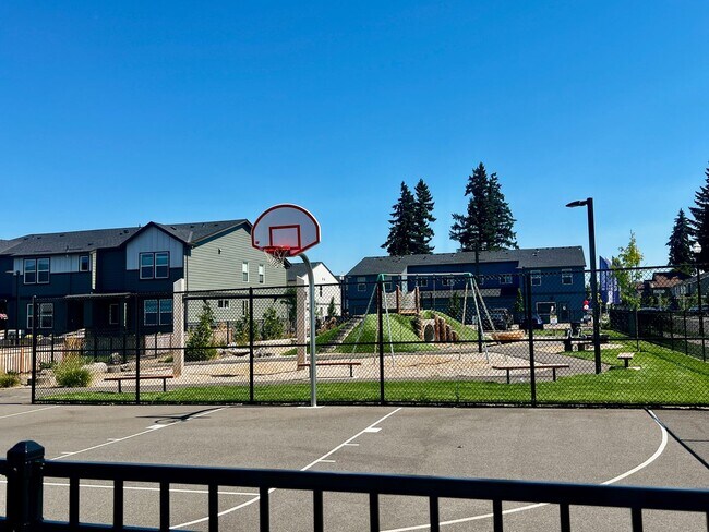 Building Photo - Free rent offered Beautiful New Smart Home...