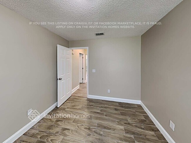 Building Photo - 1250 Pirates Cove Ln