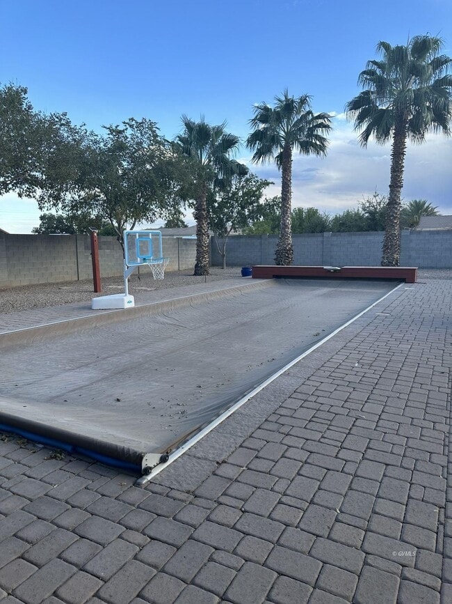 Building Photo - 2415 51st Ave