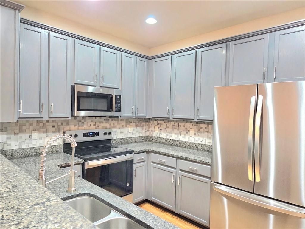 Building Photo - 3044 Cedar Glade Ln NE