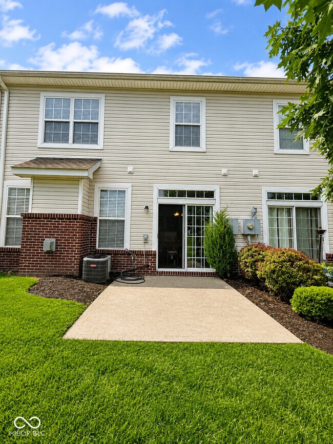 Building Photo - 10905 Lemongrass Dr