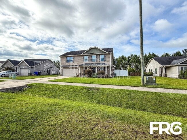 Building Photo - 1217 Teakwood Dr