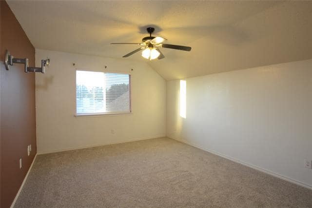Building Photo - 1524 Anchor Dr