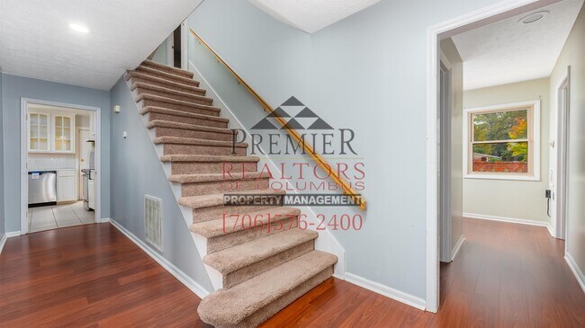Building Photo - 3812 Wingate Dr
