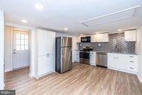 Building Photo - 405 Edgewood Ave