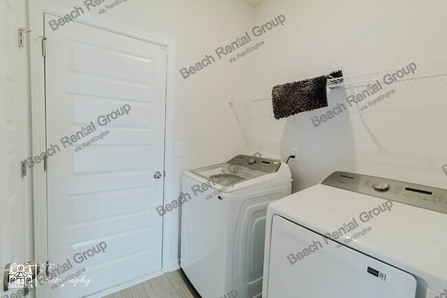 Building Photo - 507 Havasu St