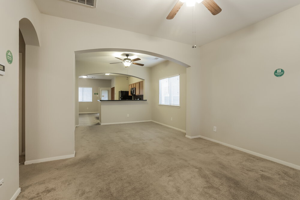 Building Photo - 21735 Grassy Hill Ln