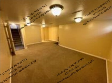 Building Photo - 1455 E 700 N