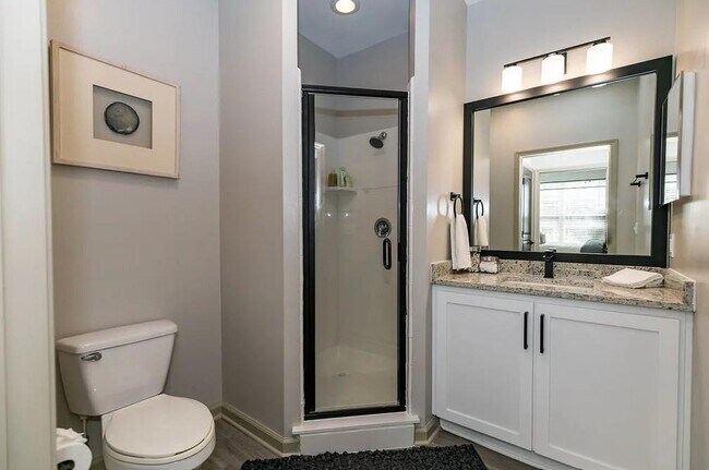 Building Photo - 1000 Ashwood Pkwy