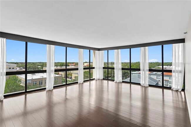 Building Photo - 3301 Bayshore Blvd