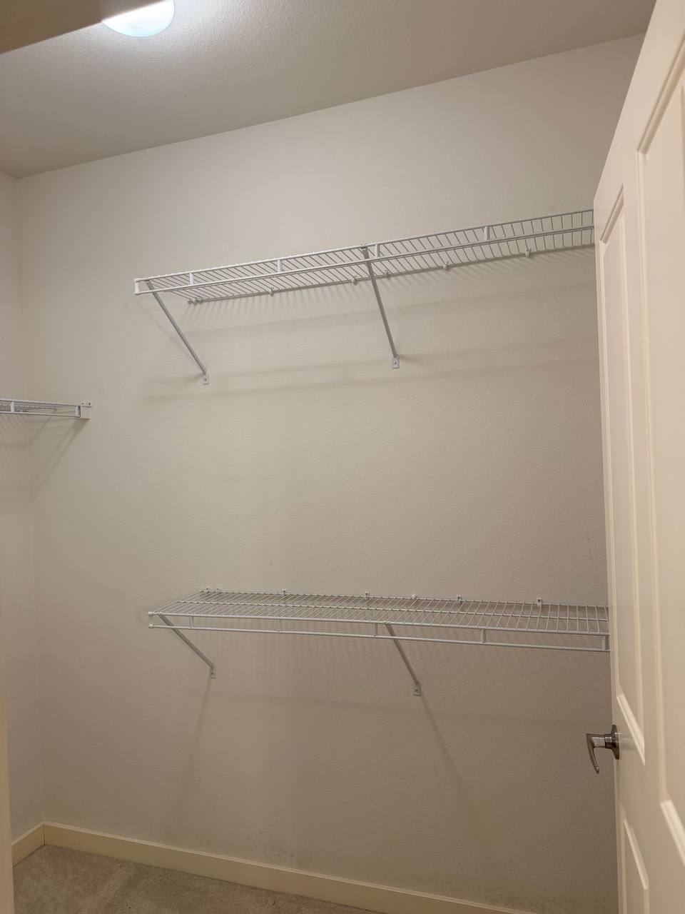 Building Photo - 22663 NE Alder Crest Dr