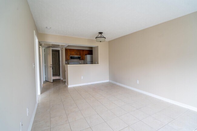 Building Photo - 4708 Cobblestone Dr