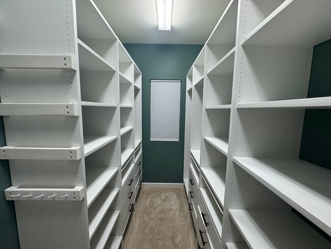 Building Photo - 1052 Spacious Skies Ln