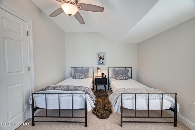 Building Photo - 112 Corlies Ave