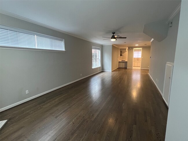 Building Photo - 1516 Park St