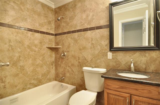 Building Photo - 3825 Hawick Ln