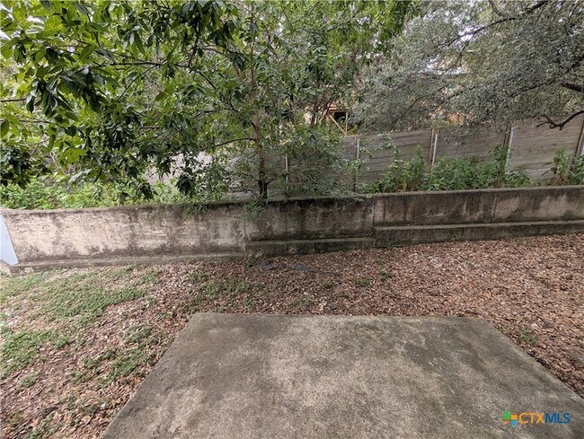 Building Photo - 885 Sagewood Trail