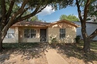 Building Photo - 3917 Olive St