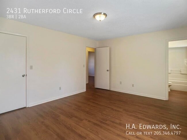 Building Photo - 2431 Rutherford Cir