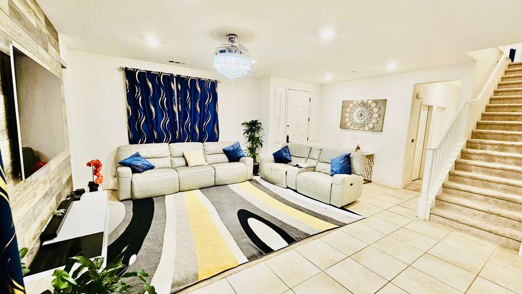 Building Photo - 2617 Alliston Loop