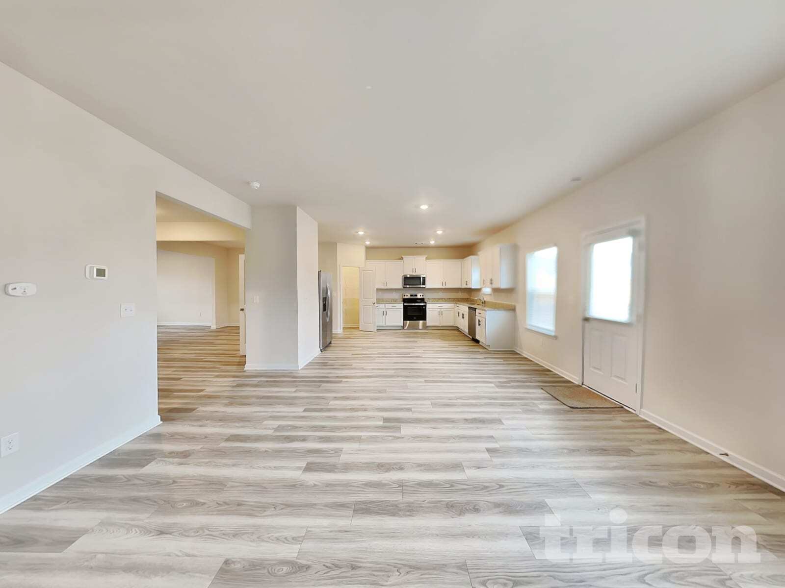 Building Photo - 244 Oliver Dr