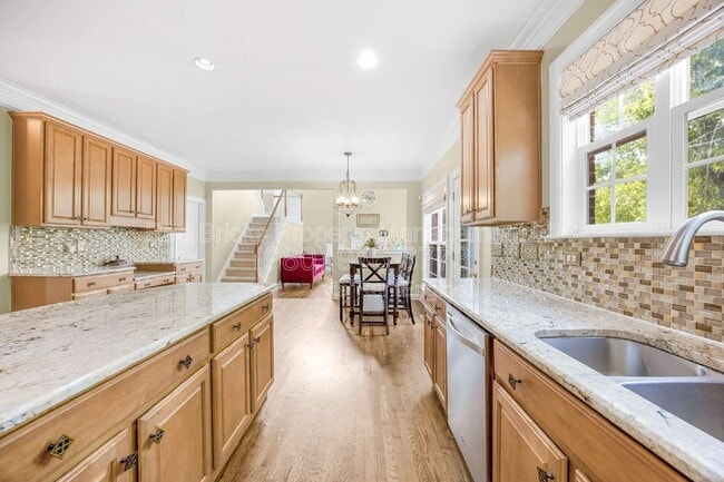 Building Photo - 8100 Morehouse Dr