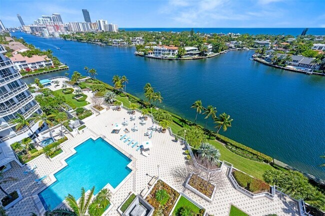 Building Photo - 3802 NE 207th St