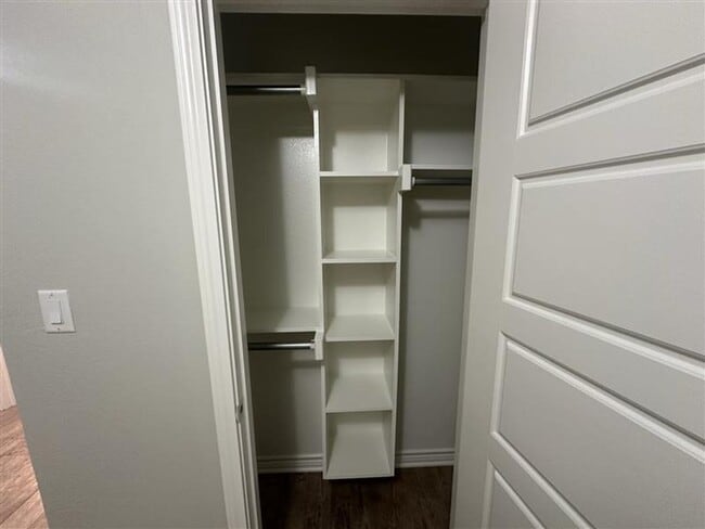 Building Photo - 103 Wade St