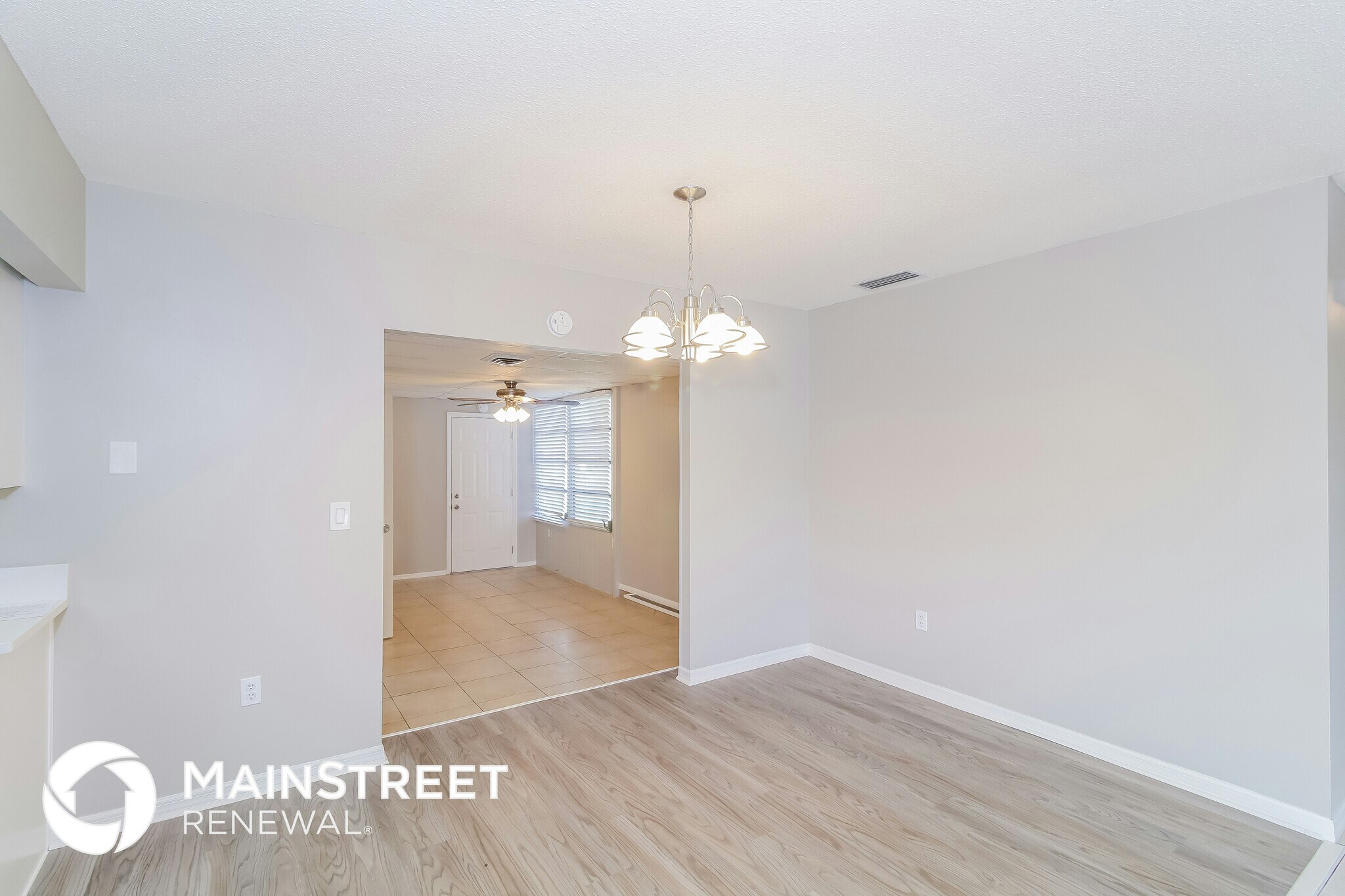 Building Photo - 649 Sheridan Dr