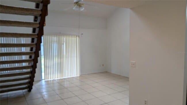 Building Photo - 2702 Tally Ho Ave