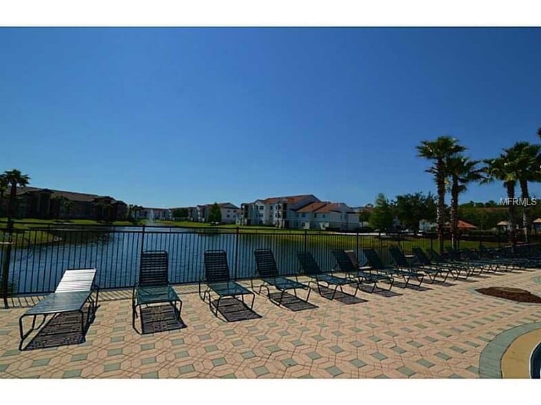 Building Photo - 4105 Tropical Isle Blvd