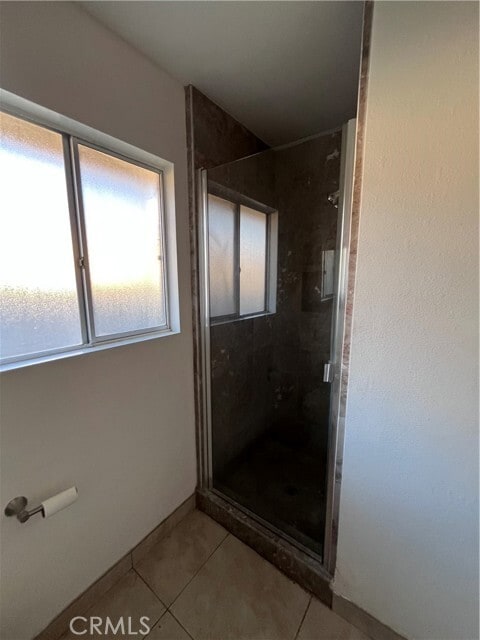 Building Photo - 43052 Charlton Ave