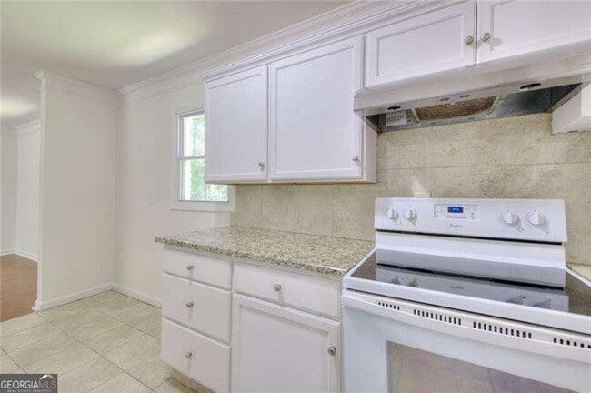 Building Photo - 3946 Green Oak Dr