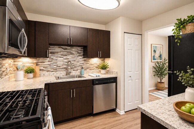 Building Photo - East Meadow Apartment Homes