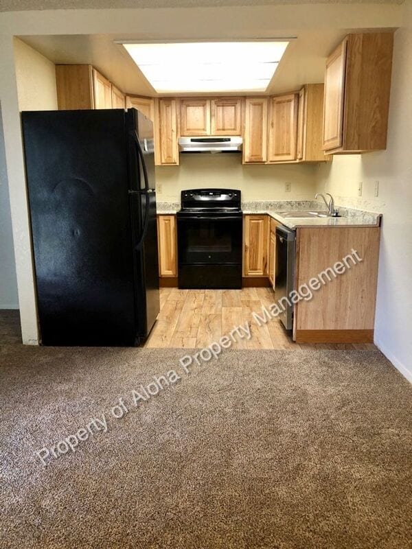 Building Photo - 10488 W Seneca Dr