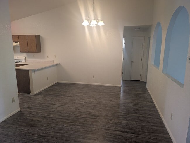 Building Photo - Rita Ranch ready for move in