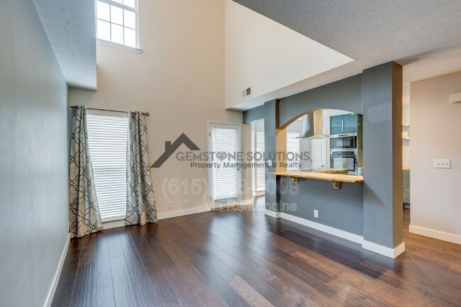 Building Photo - 2402 Nashboro Blvd